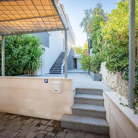 Natasa Appartement Seget Vranjica