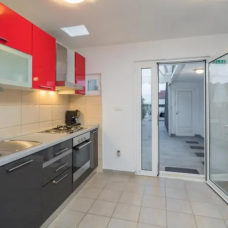 Natasa Appartement *