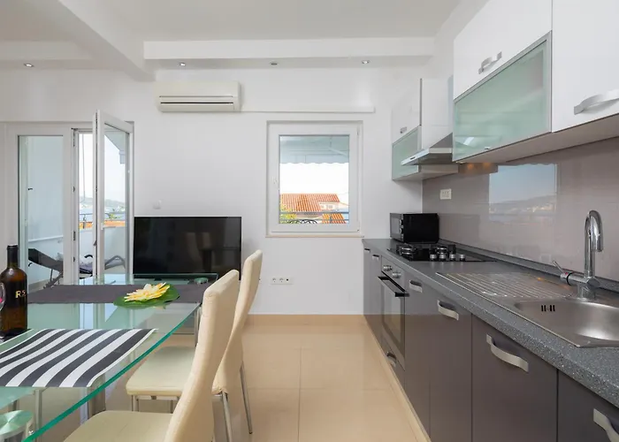 Natasa Apartman Seget Vranjica