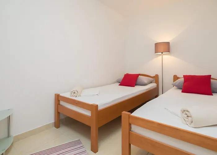 Natasa Apartman Seget Vranjica