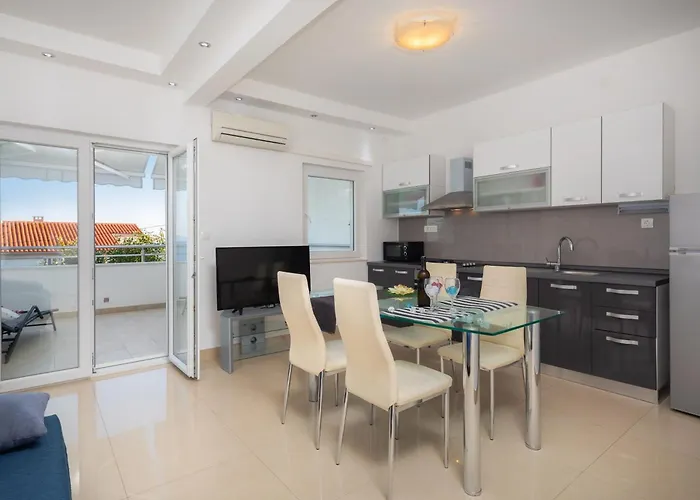 Apartman Natasa Seget Vranjica