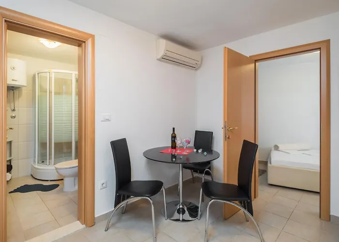 Natasa Apartman