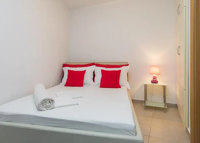 Natasa Apartman