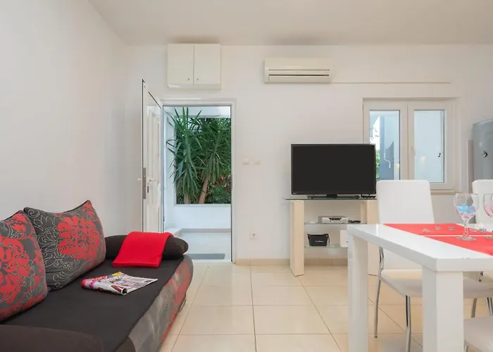 Apartman Natasa Seget Vranjica